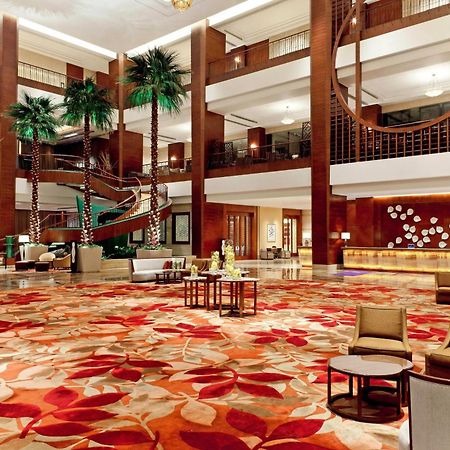 Sheraton Dongguan Hotel Экстерьер фото