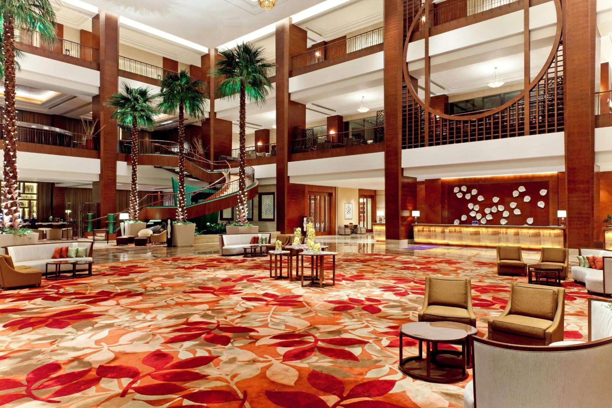 Sheraton Dongguan Hotel Экстерьер фото