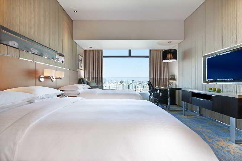 Sheraton Dongguan Hotel Экстерьер фото