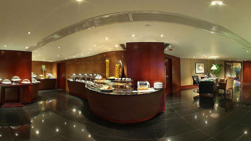 Sheraton Dongguan Hotel Экстерьер фото
